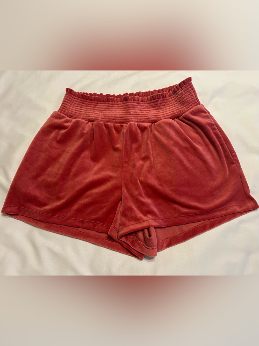Old Navy High Rise Luxe Velvet Sleep Lounge Shorts in Myrrh Size Medium